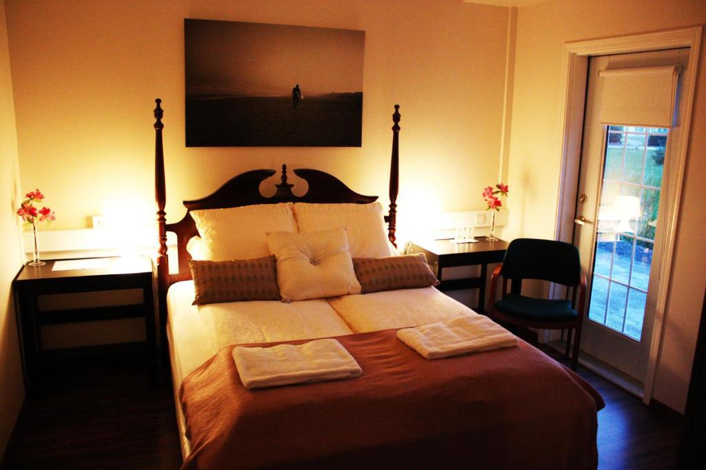 Nupan Deluxe Keflavík Quarto foto